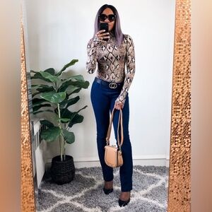 Betabrand Women's Petite Dark Wash‎ Straight Leg Yoga Jeans Size LP